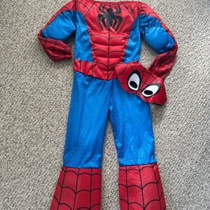 Kids Deluxe Spiderman Costume New in Packaging